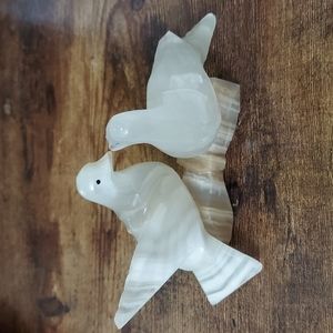 Hand Carved Onyx Doves